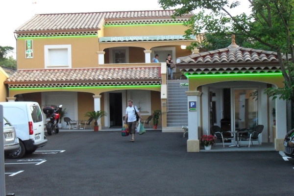 Hotel L'Anvia (Bollène)